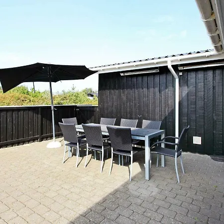 Four-bedroom Holiday In Henne 2 בית נופש *